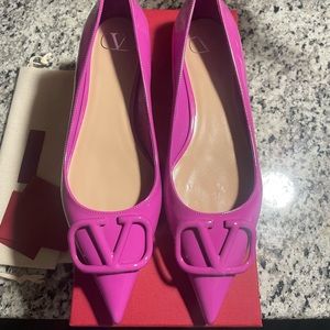 Valentino Flats NWT